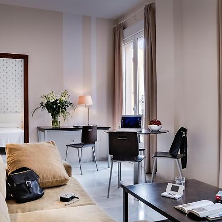 Apartamentos Las Cruces Sevilla Eksteriør billede
