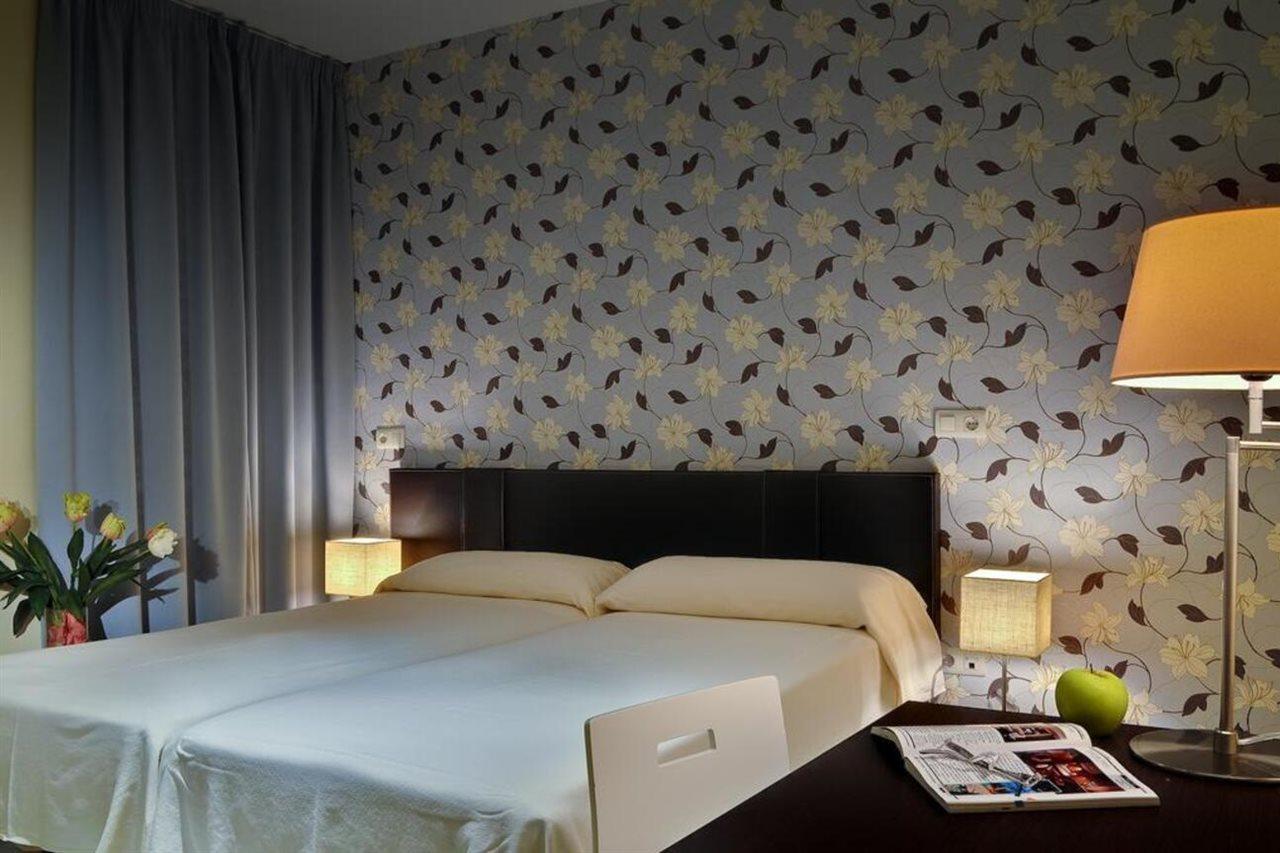 Apartamentos Las Cruces Sevilla Eksteriør billede