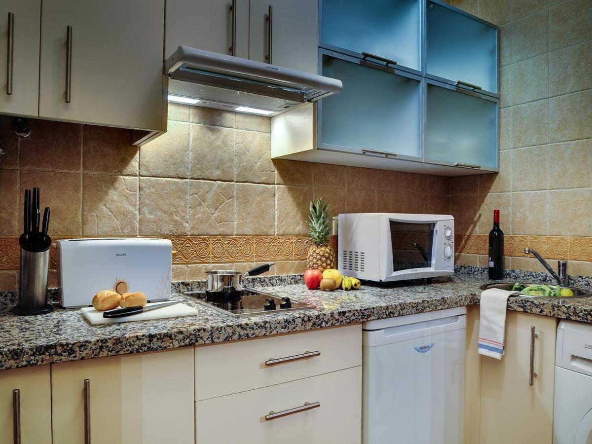 Apartamentos Las Cruces Sevilla Eksteriør billede