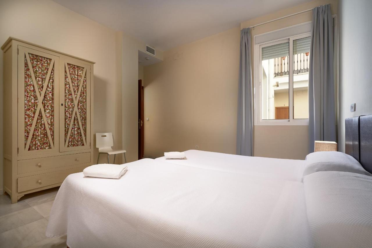 Apartamentos Las Cruces Sevilla Eksteriør billede