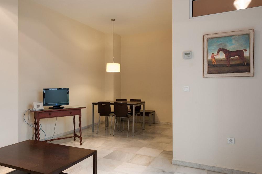 Apartamentos Las Cruces Sevilla Eksteriør billede