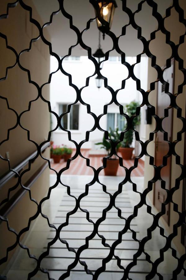 Apartamentos Las Cruces Sevilla Eksteriør billede