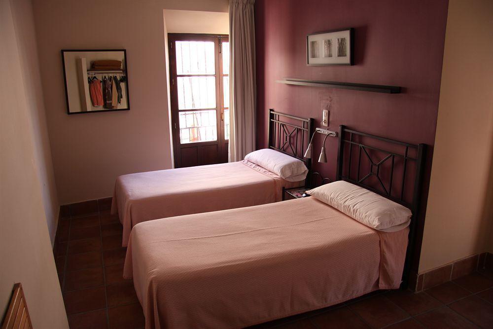 Apartamentos Las Cruces Sevilla Eksteriør billede