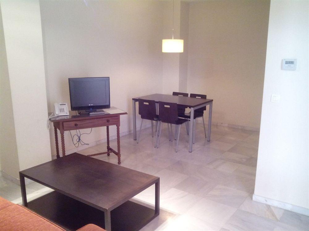 Apartamentos Las Cruces Sevilla Eksteriør billede