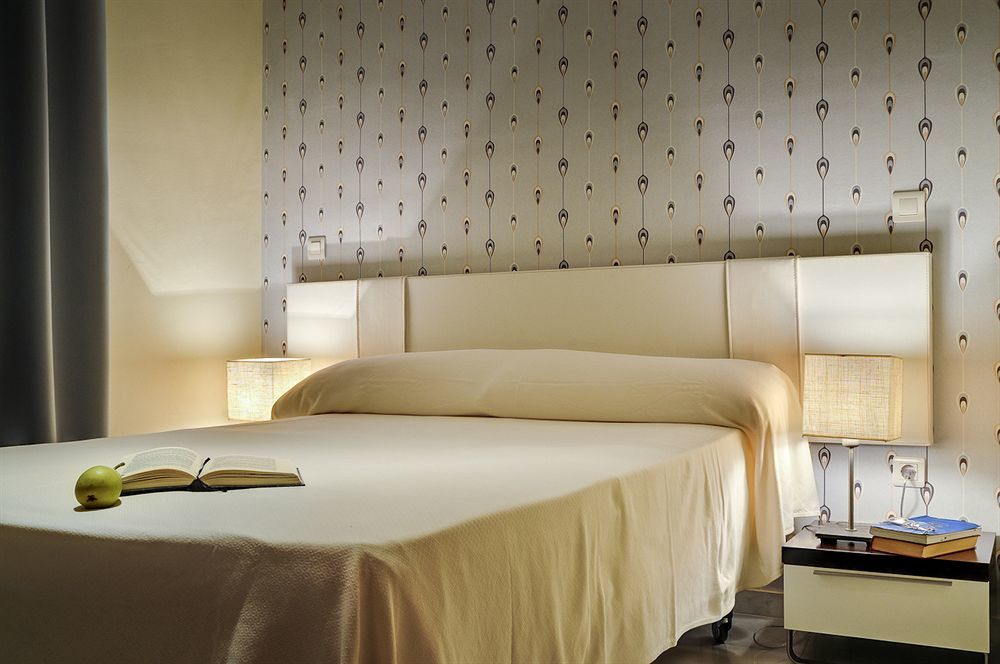 Apartamentos Las Cruces Sevilla Eksteriør billede