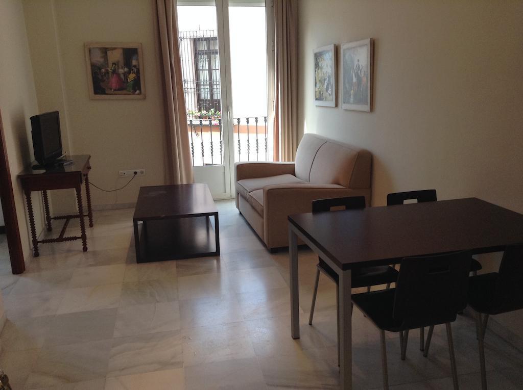 Apartamentos Las Cruces Sevilla Eksteriør billede