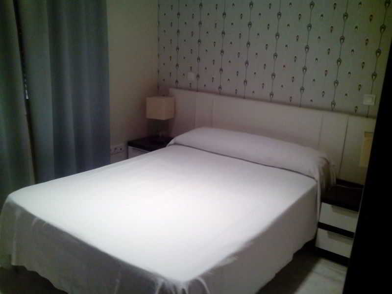 Apartamentos Las Cruces Sevilla Eksteriør billede
